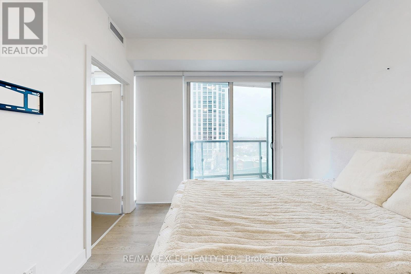 609 - 11 Lillian Street, Toronto, Ontario M4S 2H7 - Photo 13 - C13578248