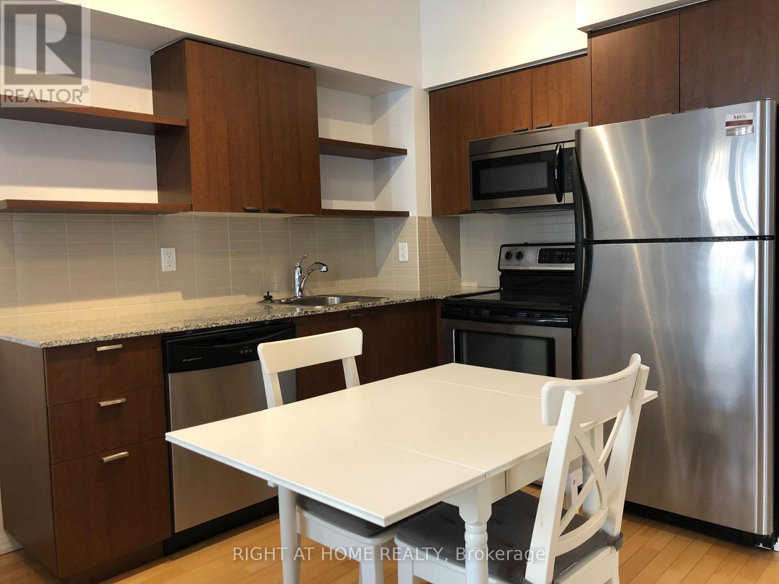 709 - 35 Hayden Street, Toronto, Ontario M4Y 3C3 - Photo 8 - C13578266