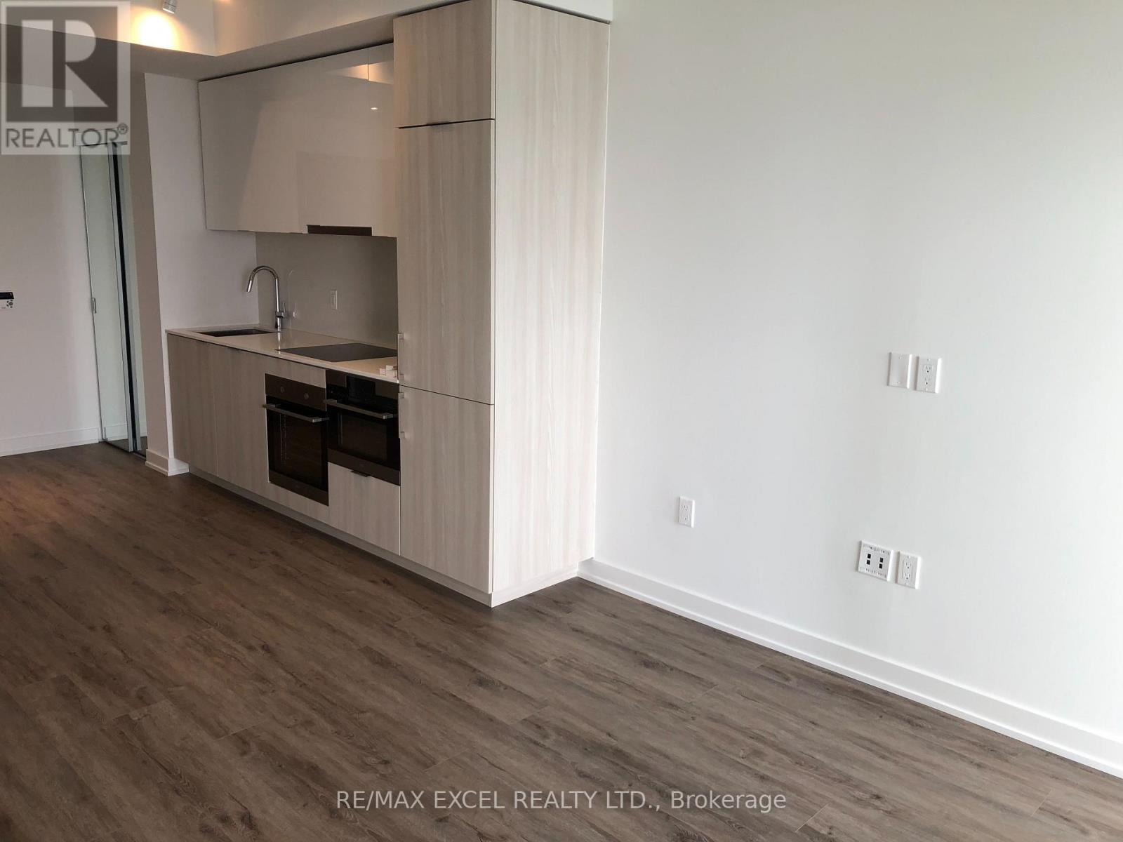 1303 - 15 Queens Quay E, Toronto (Waterfront Communities), Ontario  M5E 0A4 - Photo 4 - C13578312