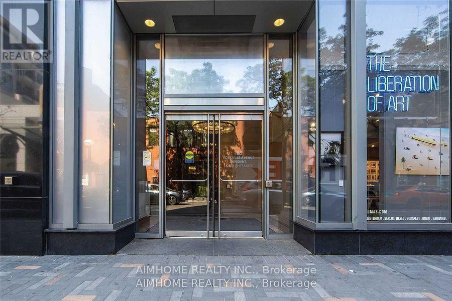 1015 - 155 YORKVILLE AVENUE