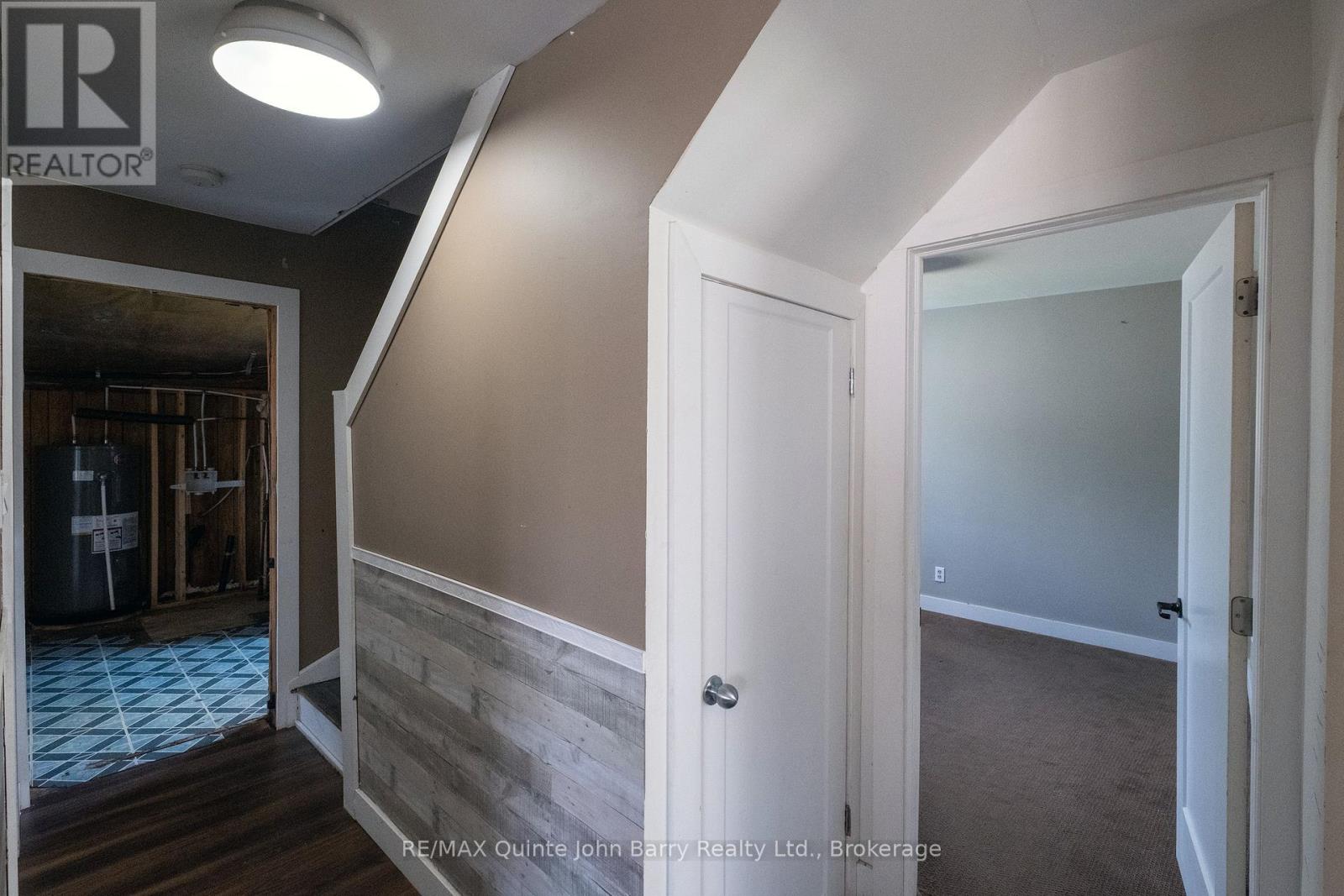 14 Harriet Street, Quinte West (Trenton Ward), Ontario  K8V 4L4 - Photo 8 - X13578260