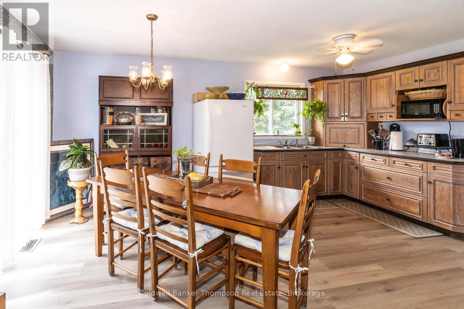 68 Stephenson. 2 Road E, Huntsville, Ontario P0B 1L0 - Photo 7 - X13578290