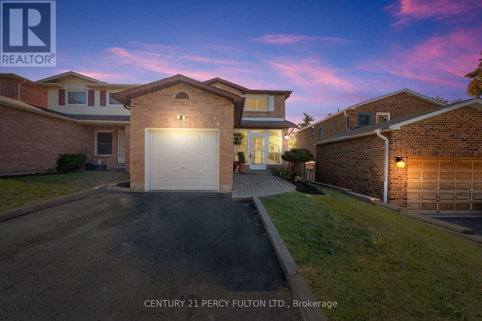 38 PALMER DRIVE