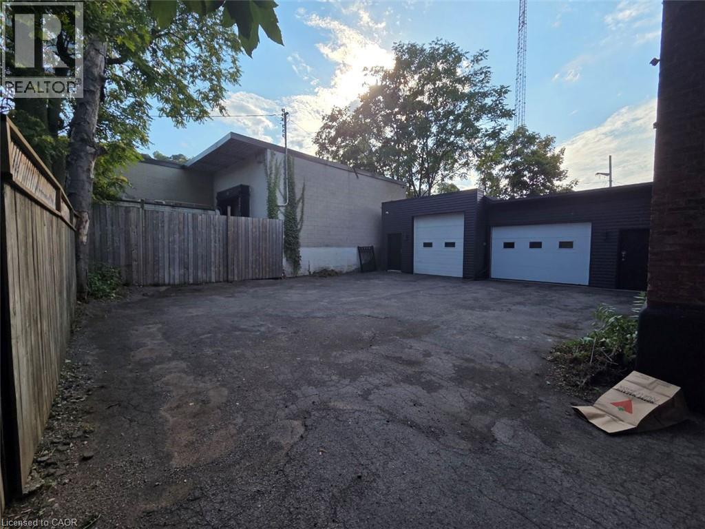468 Cumberland Avenue Unit# 1, Hamilton, Ontario  L8M 3M5 - Photo 3 - 40848910
