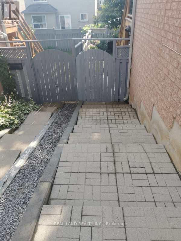 Bsmt 28 Lina Marra Drive, Vaughan, Ontario  L4K 5E8 - Photo 3 - N13578388