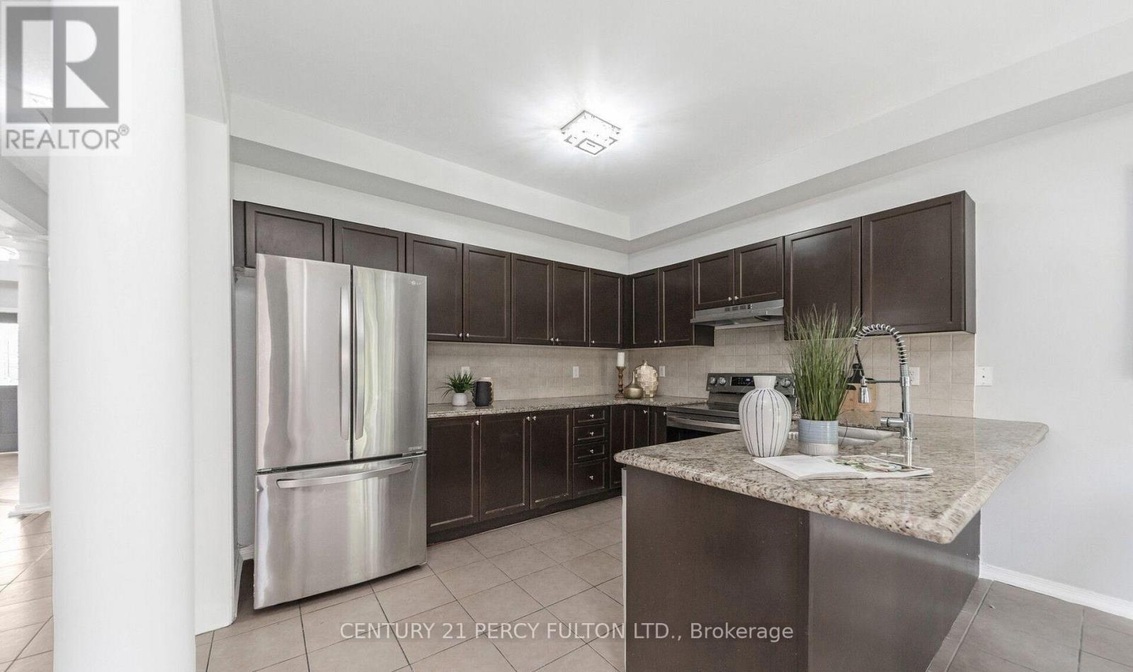 91 Laprade Square, Clarington, Ontario  L1C 0C9 - Photo 19 - E13575950