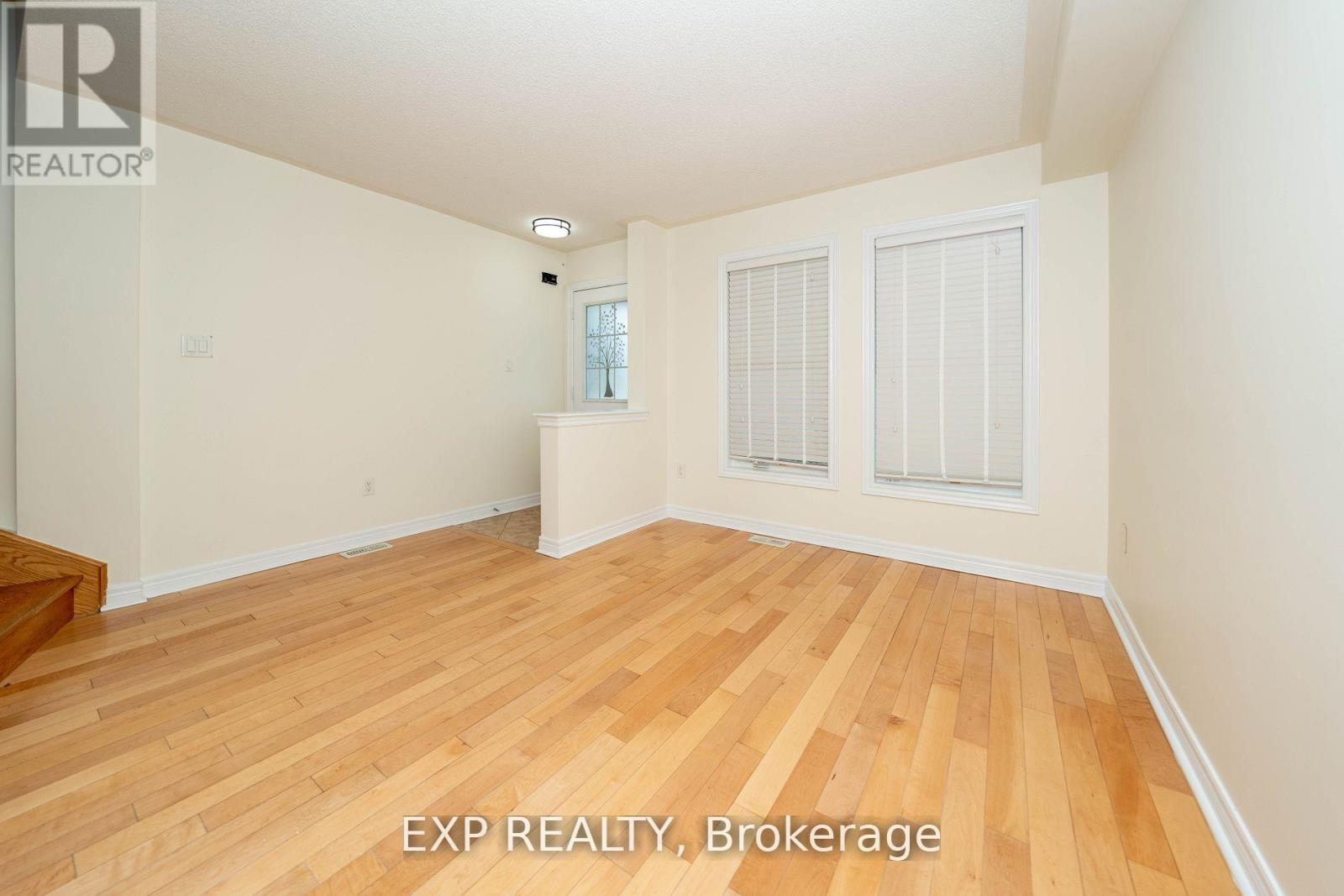 Main & Upper - 272 Duncan Lane, Milton, Ontario  L9T 7A8 - Photo 4 - W13578194