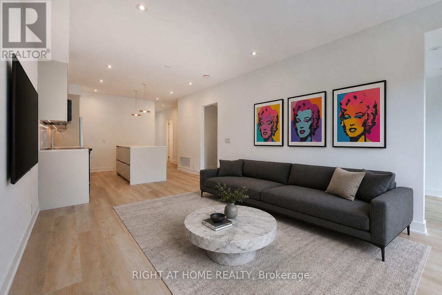 2 - 266 Indian Grove, Toronto, Ontario  M6P 2H5 - Photo 5 - W13578210
