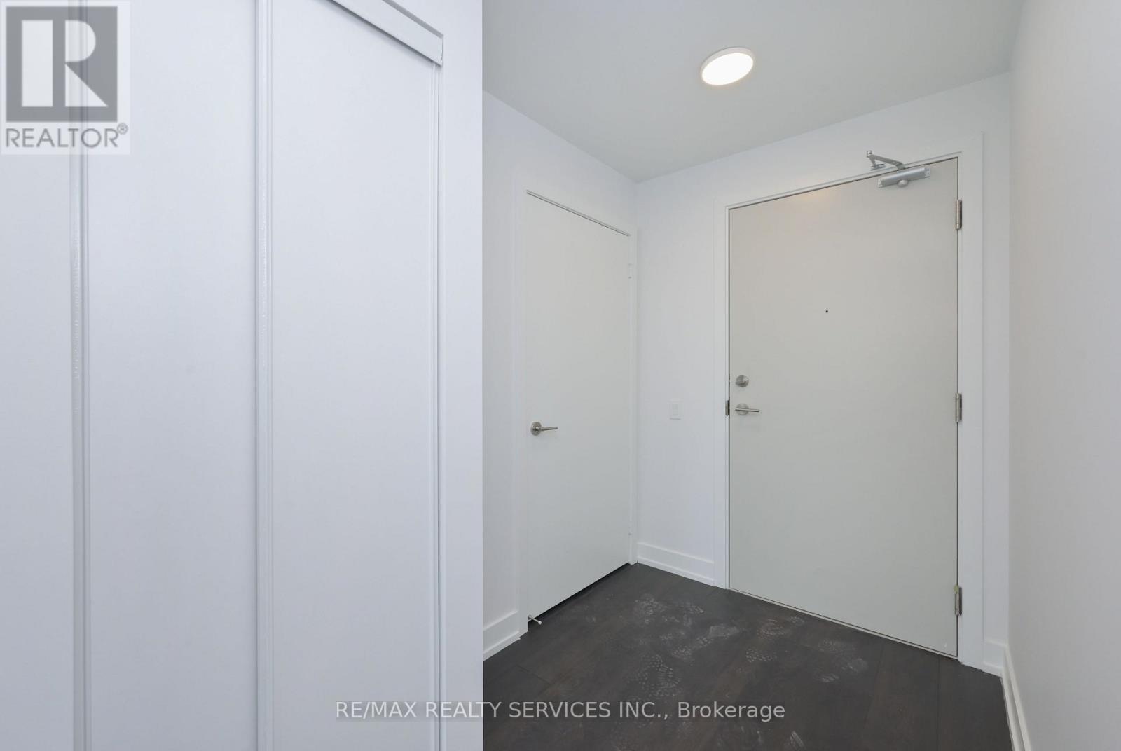 1110n - 225 Veterans Drive, Brampton, Ontario  L7A 5L7 - Photo 4 - W13578384