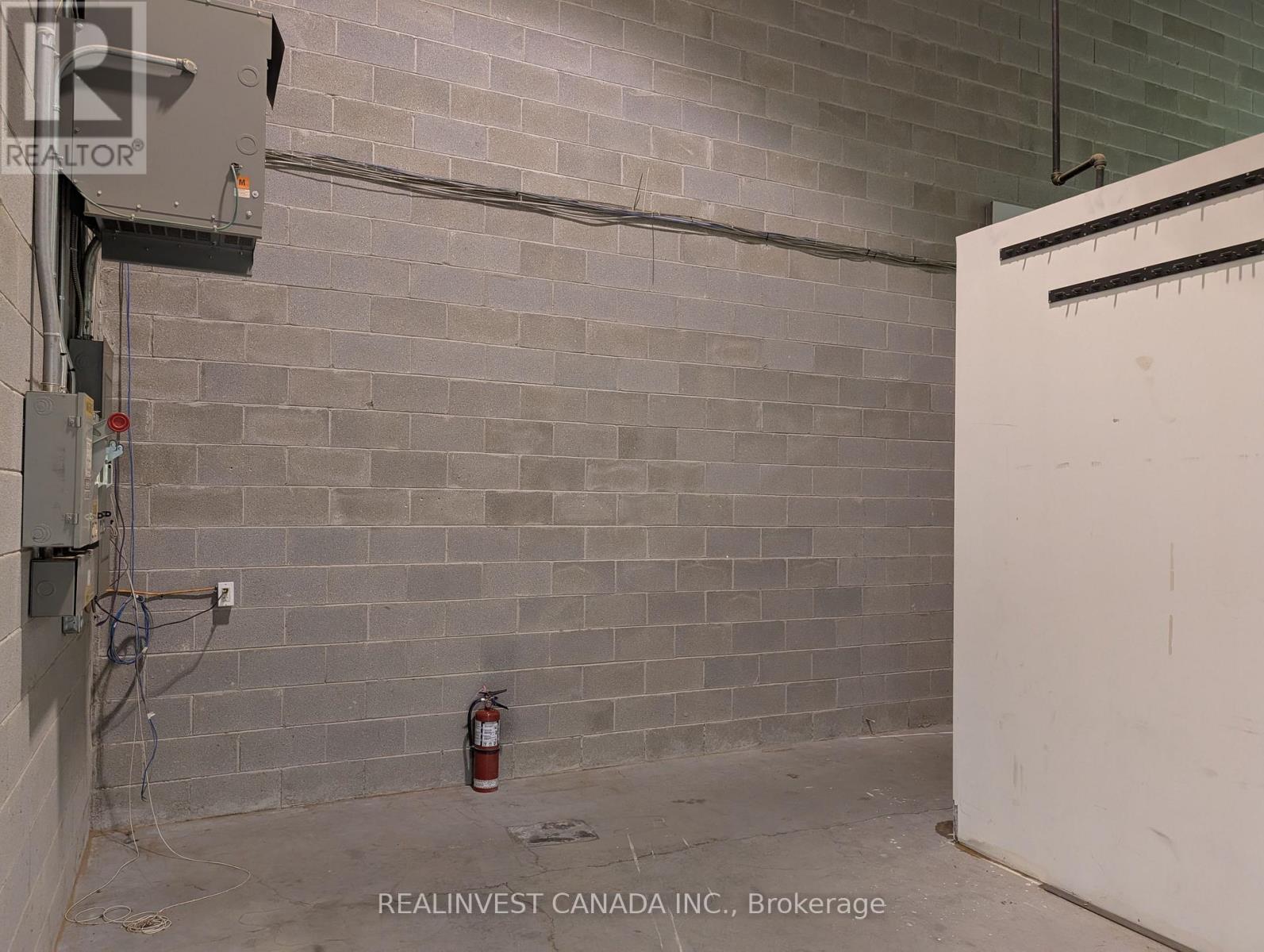 38 - 411 Four Valley Drive, Vaughan, Ontario  L4K 5Y8 - Photo 15 - N12831798