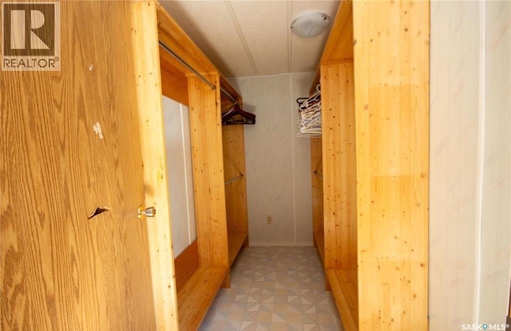 12 Highland Avenue, Jackfish Lake, Saskatchewan  S0M 1X0 - Photo 5 - SK042945