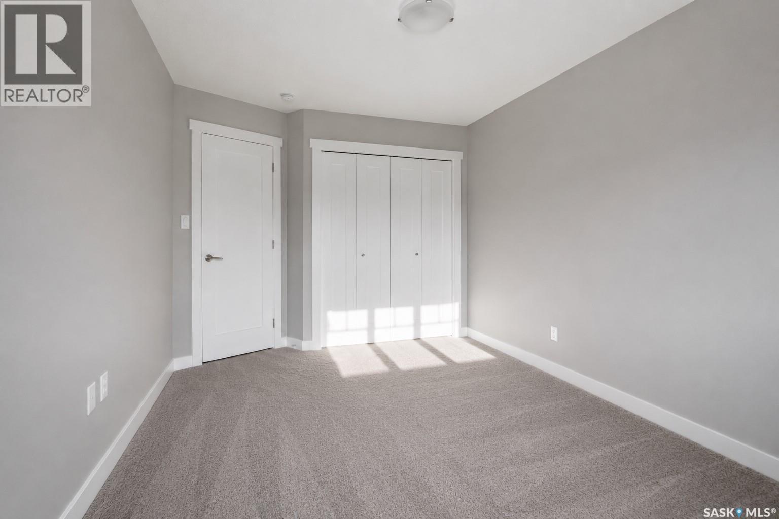 3271 Green Brook Road, Regina, Saskatchewan  S4V 3R3 - Photo 29 - SK042941