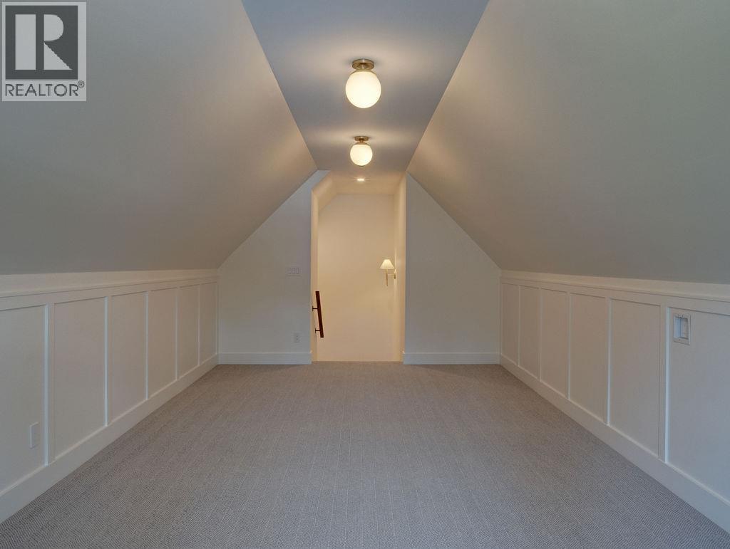 414 Solaz Place, Gibsons, British Columbia  V0N 1V5 - Photo 29 - R3131535