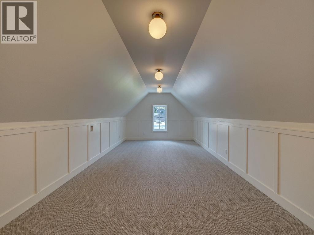414 Solaz Place, Gibsons, British Columbia  V0N 1V5 - Photo 28 - R3131535