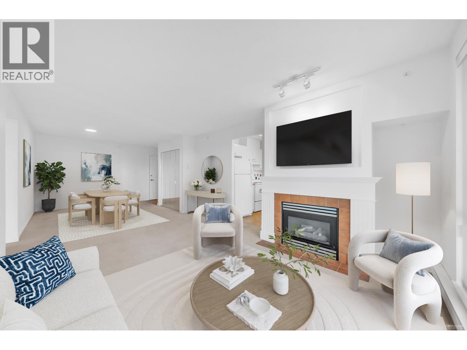 807 6611 SOUTHOAKS CRESCENT, Burnaby