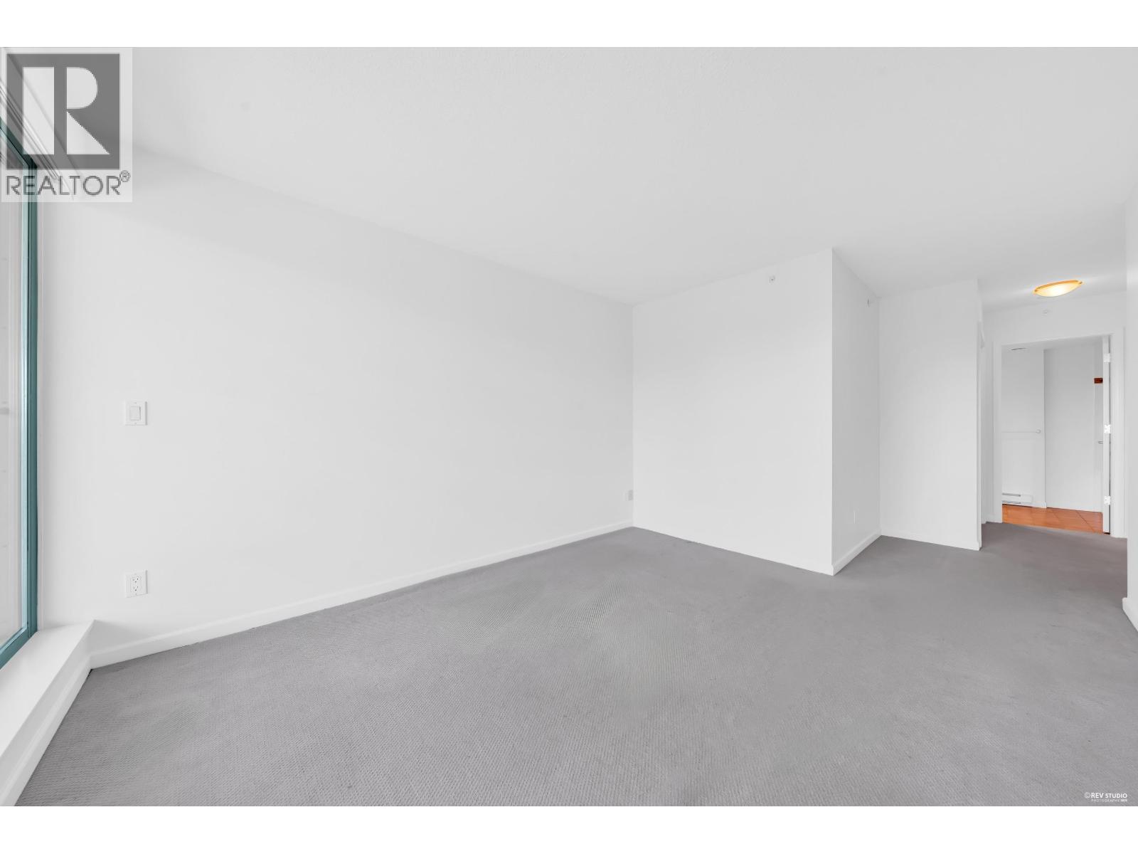 807 6611 Southoaks Crescent, Burnaby, British Columbia  V5E 4L5 - Photo 7 - R3145906