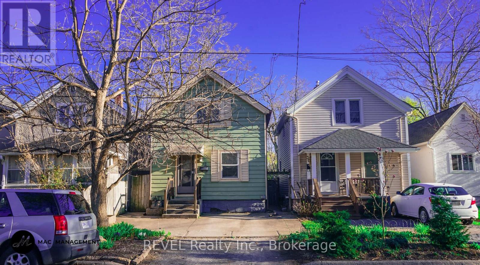 32 Edmund Street, St. Catharines, Ontario L2R 2G2 - Photo 1 - X13578574