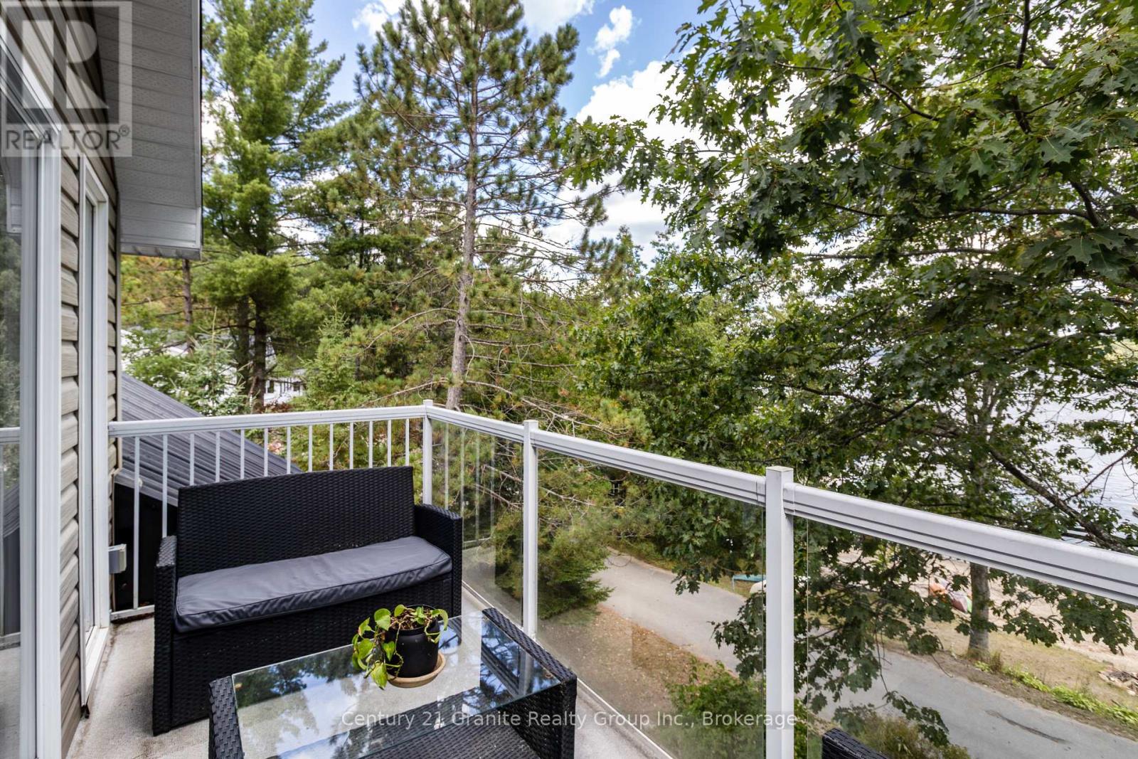 2029 Little Hawk Lake Road, Algonquin Highlands, Ontario  K0M 1S0 - Photo 20 - X12928426