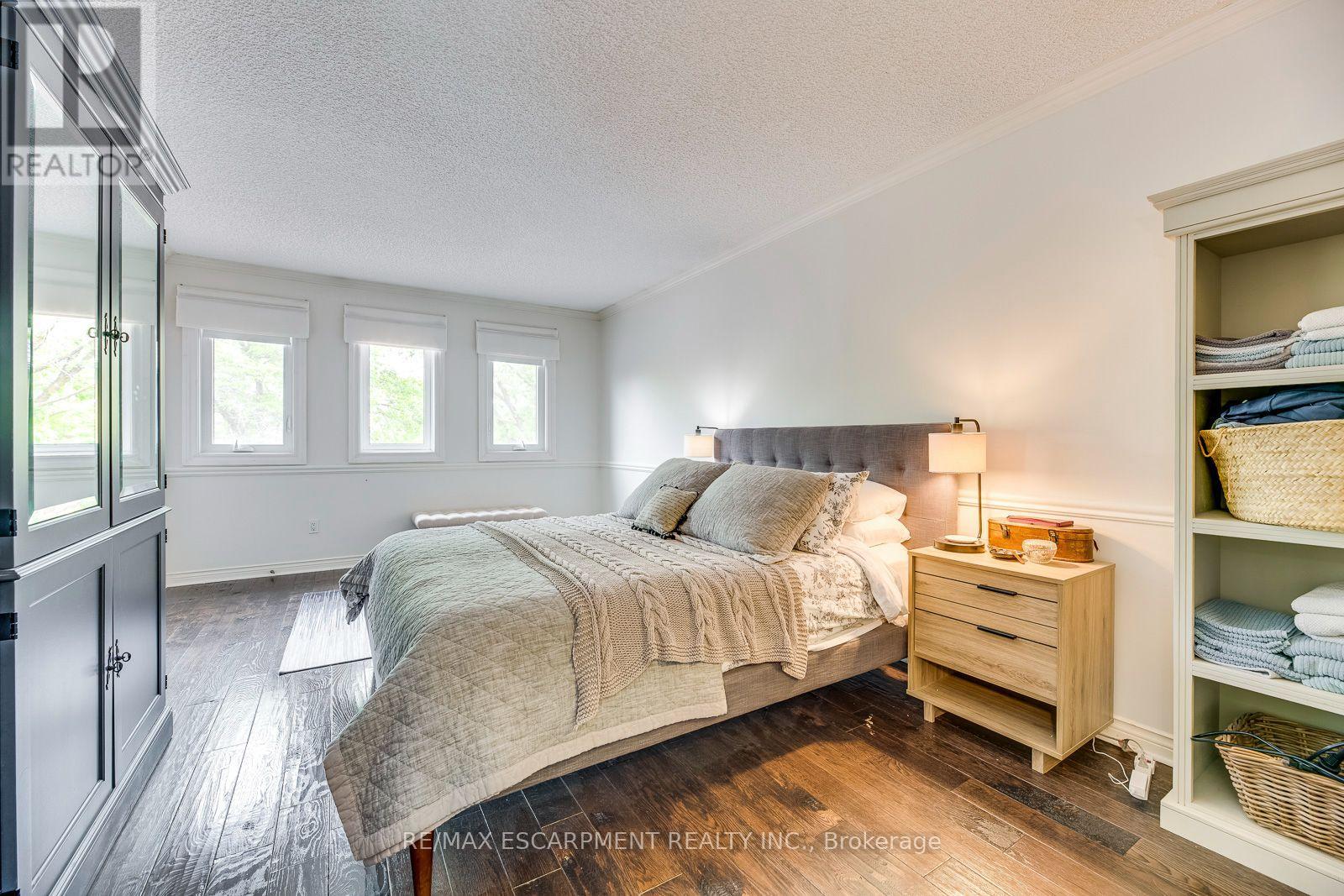 1239 White Lane, Oakville, Ontario  L6M 2T7 - Photo 28 - W13569804