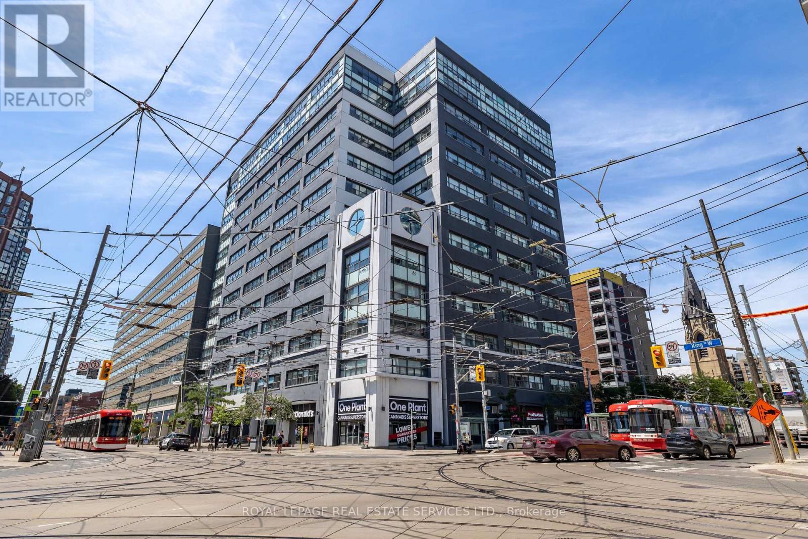 613 - 700 KING STREET W
