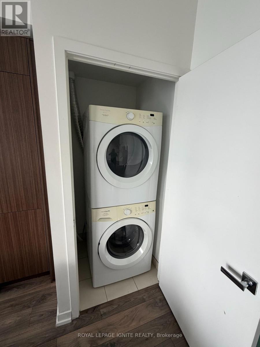 2905 - 21 Widmer Street, Toronto, Ontario  M5V 2E8 - Photo 11 - C13578498