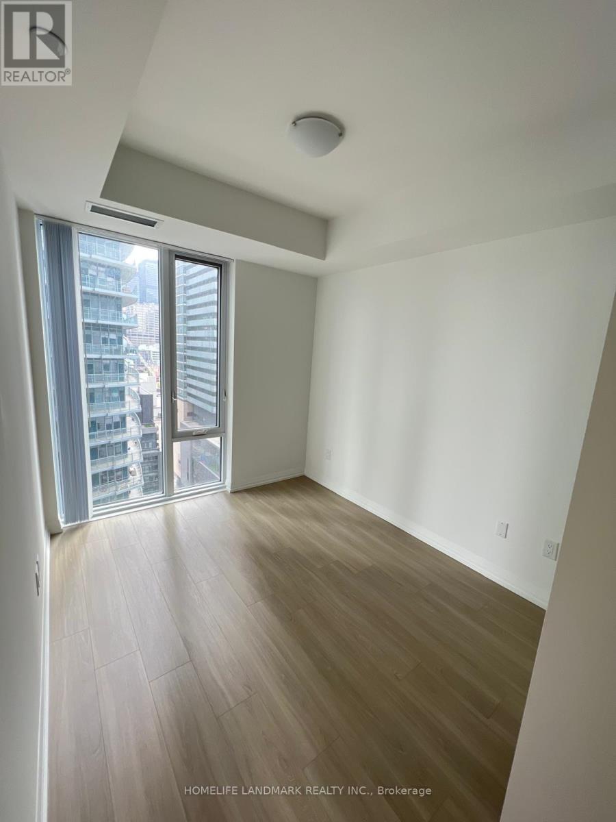 1907 - 8 Widmer Street, Toronto, Ontario  M5V 0W6 - Photo 4 - C13578552