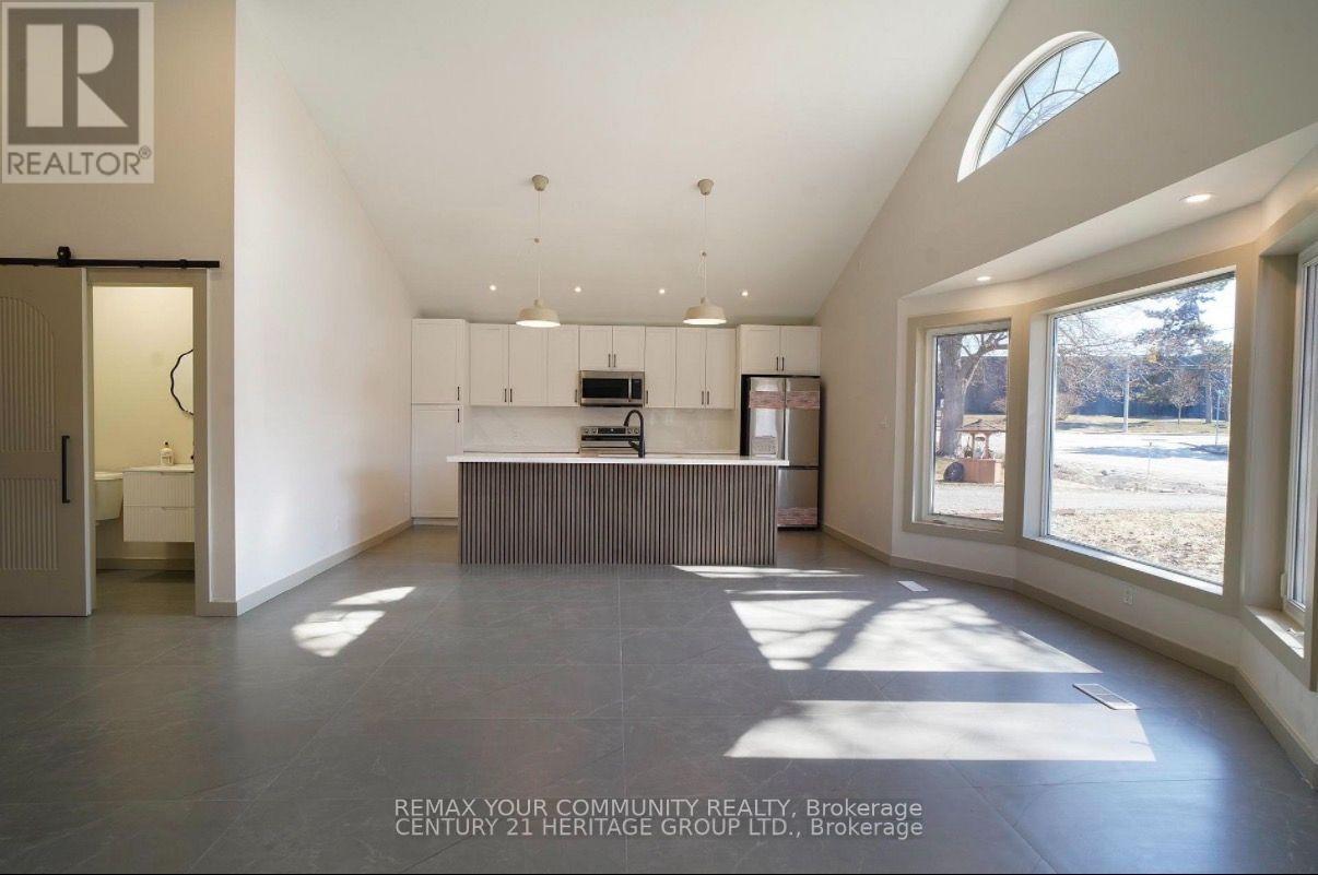 236 Simcoe Avenue, Georgina, Ontario  L4P 2H8 - Photo 16 - N13578420
