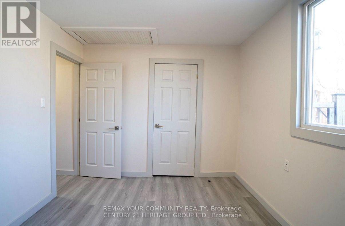 236 Simcoe Avenue, Georgina, Ontario  L4P 2H8 - Photo 37 - N13578420