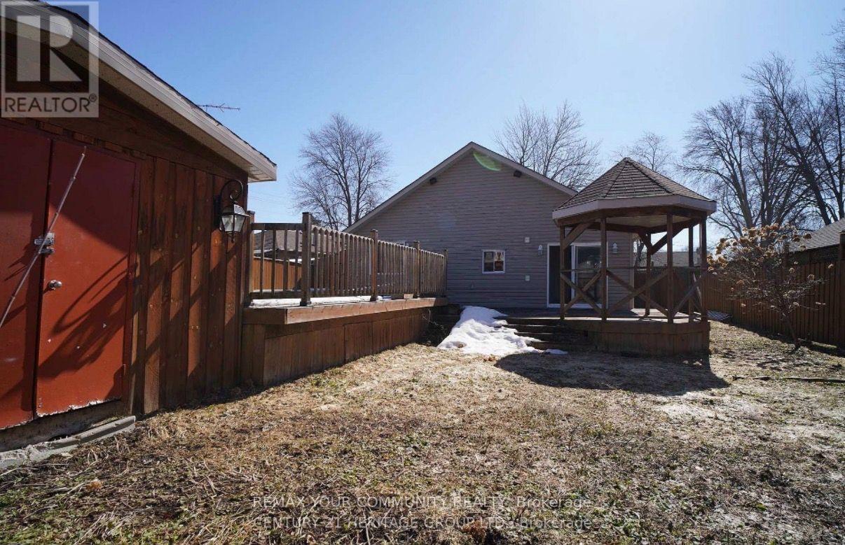 236 Simcoe Avenue, Georgina, Ontario  L4P 2H8 - Photo 47 - N13578420