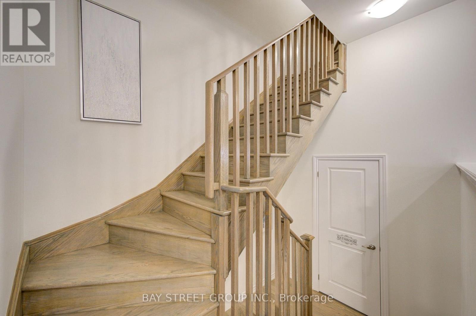 7 Schmidt Lane, Markham, Ontario  L6C 3L7 - Photo 7 - N13578570