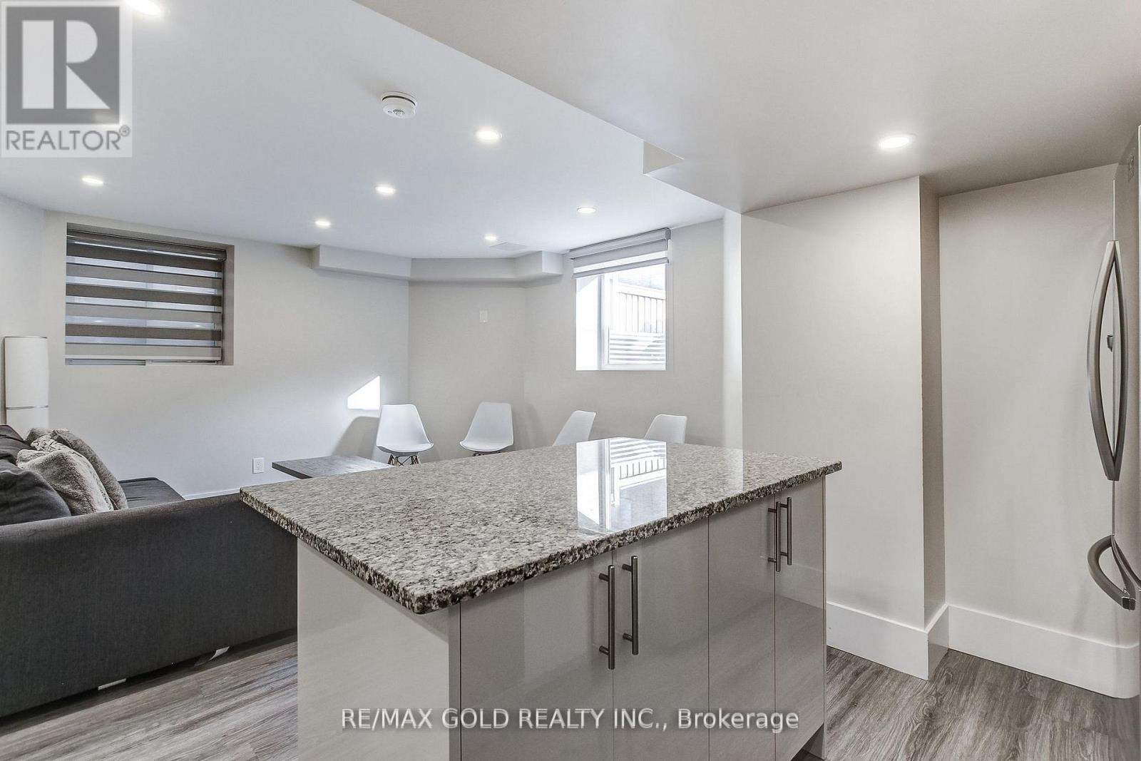 3352 Vernon Powell Drive, Oakville, Ontario L6H 0Y4 - Photo 39 - W13578018