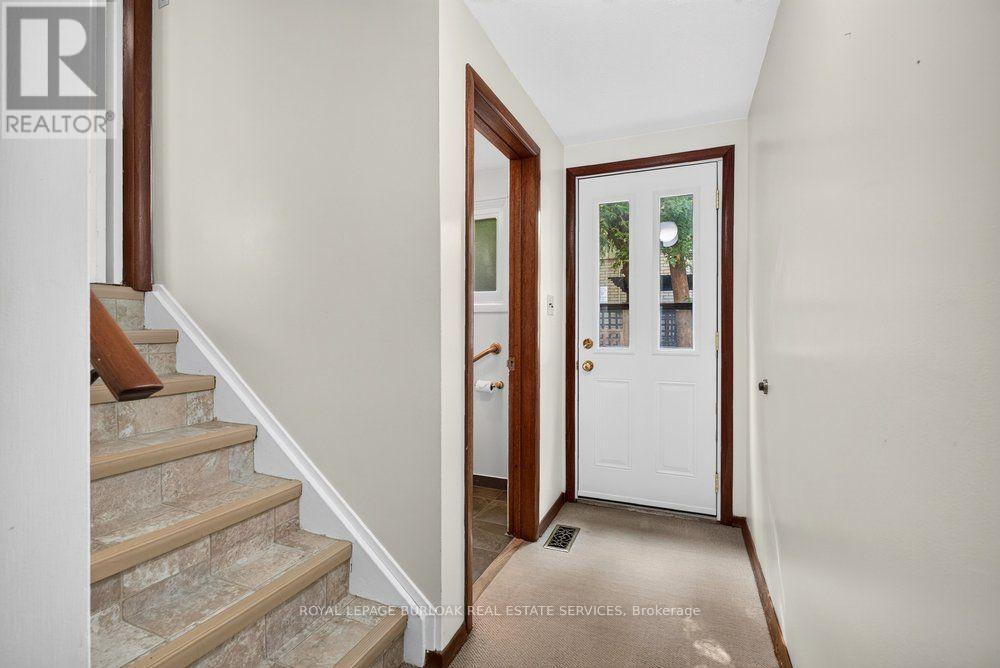 572 Bridgman Avenue, Burlington, Ontario  L7R 2V4 - Photo 27 - W13578472
