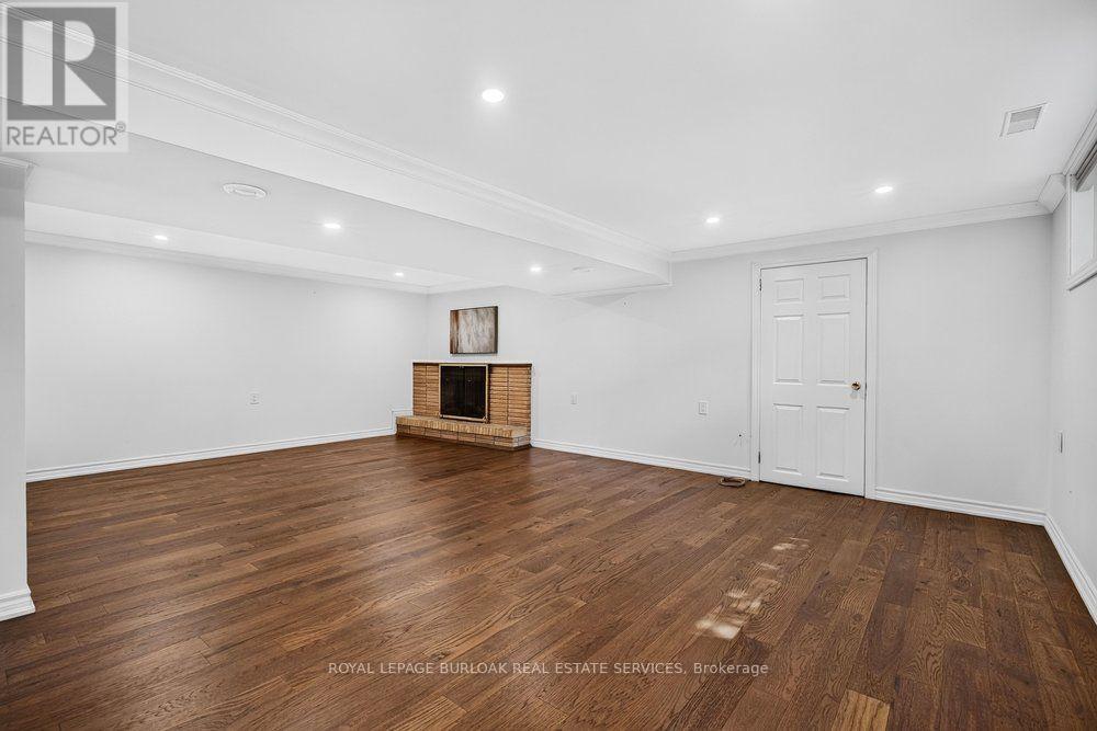 572 Bridgman Avenue, Burlington, Ontario  L7R 2V4 - Photo 32 - W13578472