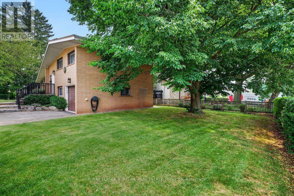 572 Bridgman Avenue, Burlington, Ontario  L7R 2V4 - Photo 42 - W13578472