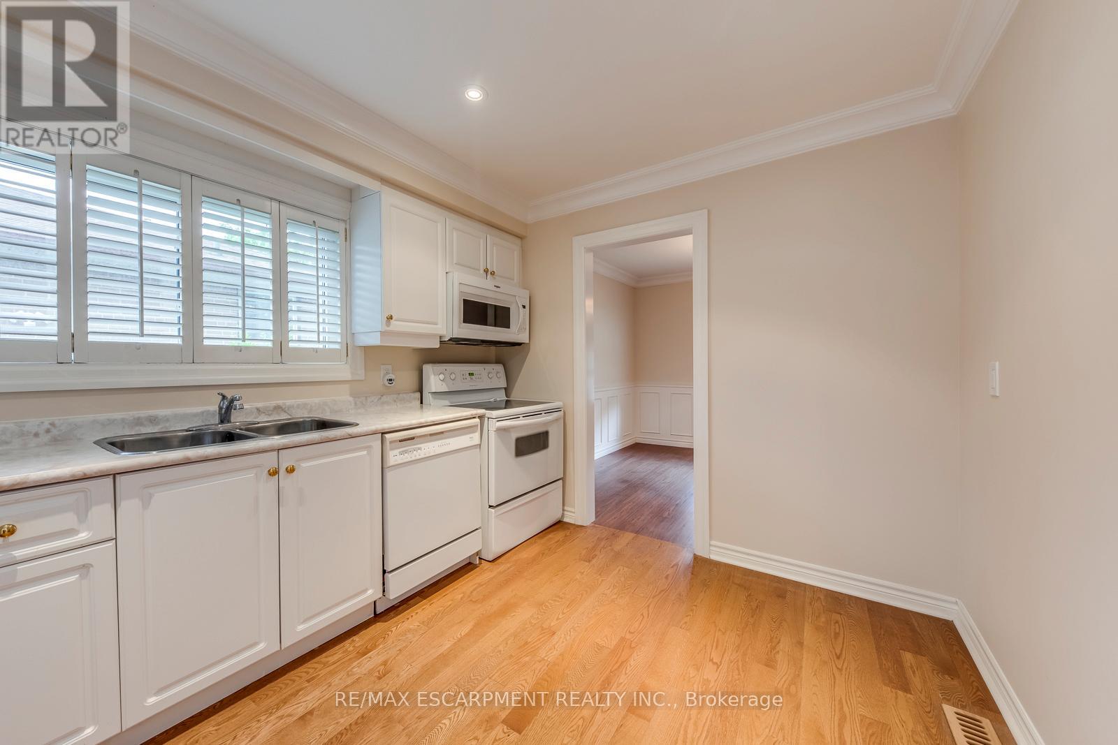 1236 Grange Road, Oakville, Ontario  L6H 1P7 - Photo 16 - W13578492