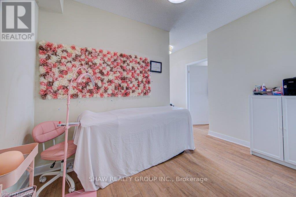 1708 - 3985 Grand Park Drive, Mississauga, Ontario  L5B 0H8 - Photo 4 - W13578512