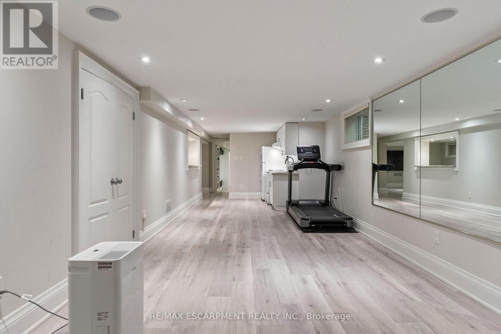 615 VANESSA CRESCENT - Photo 34