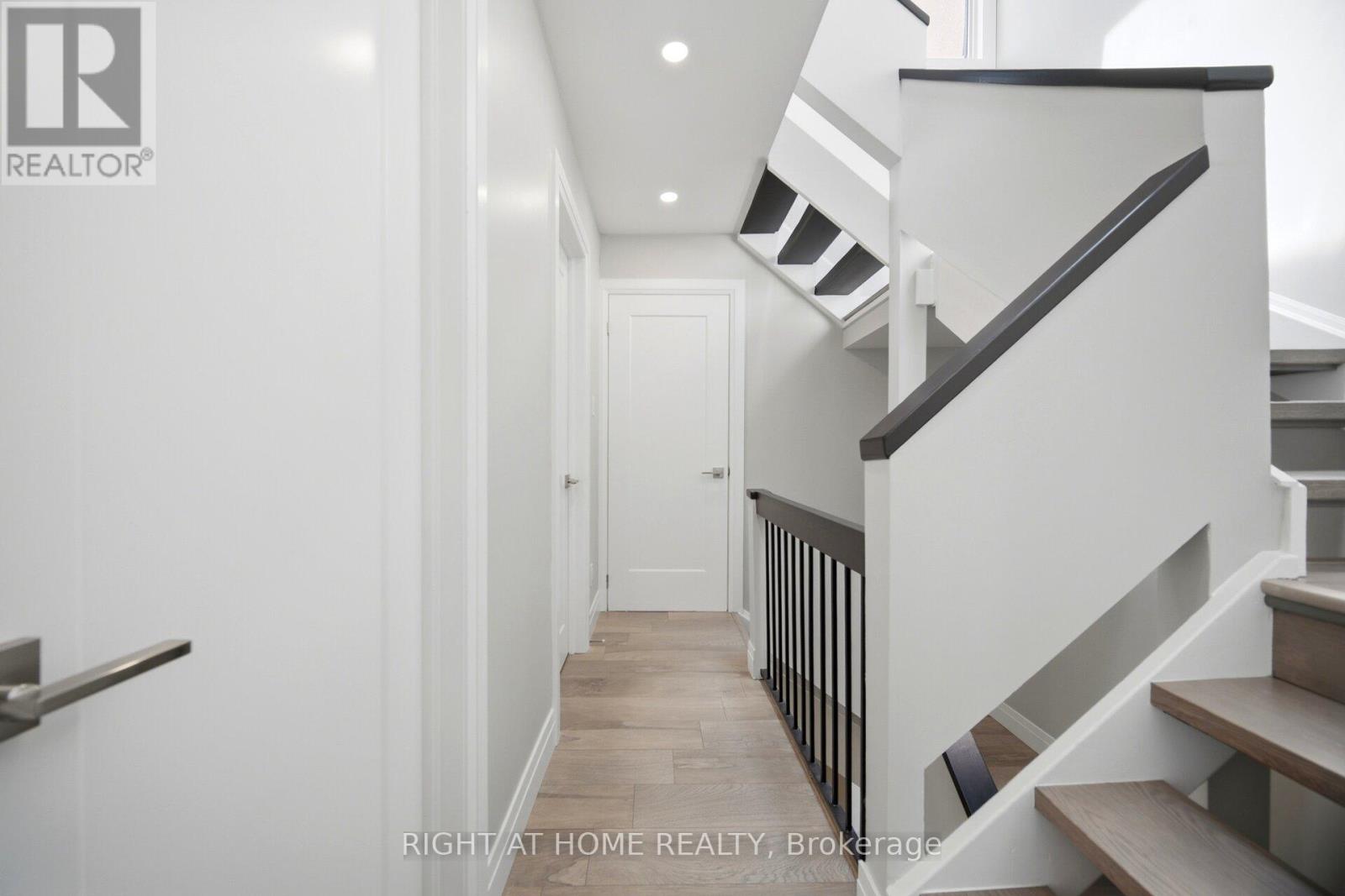 8 - 24 Reid Drive, Mississauga, Ontario  L5M 2A6 - Photo 24 - W13578560