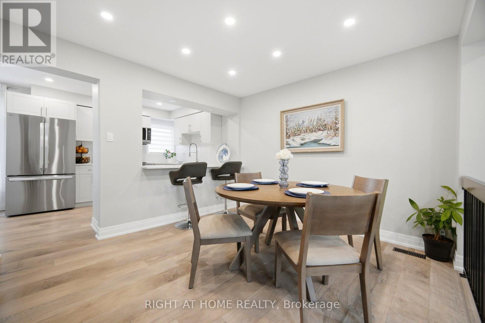 8 - 24 Reid Drive, Mississauga, Ontario  L5M 2A6 - Photo 7 - W13578560