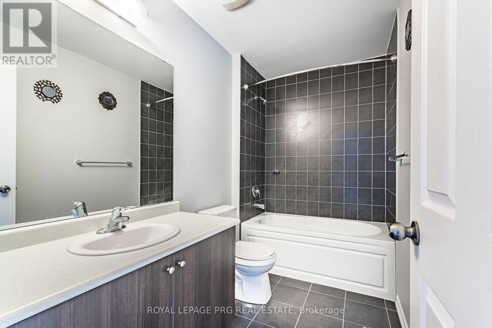 7718 Buckeye Crescent, Niagara Falls, Ontario  L2H 2Y6 - Photo 21 - X13578452