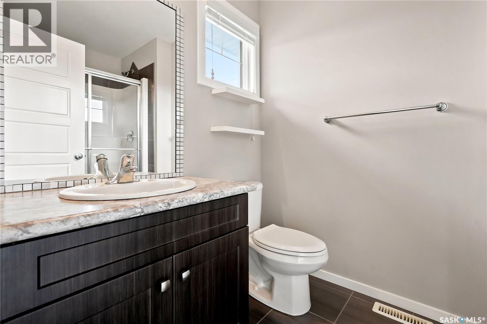 2802 Ridgway Avenue, Regina, Saskatchewan  S4X 0N1 - Photo 17 - SK042839