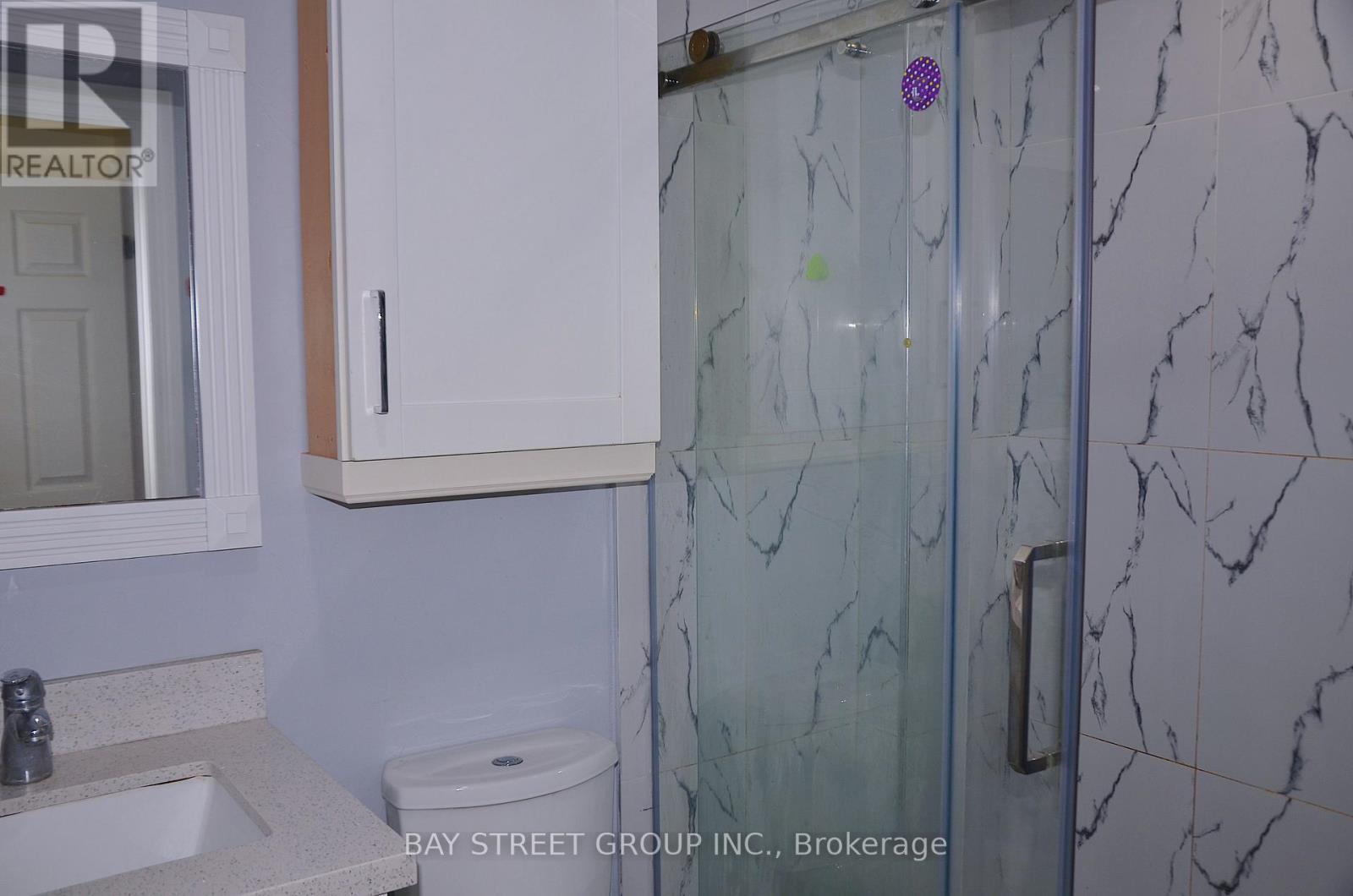 58 Alanbull Square, Toronto, Ontario  M1V 4M1 - Photo 9 - E13575364