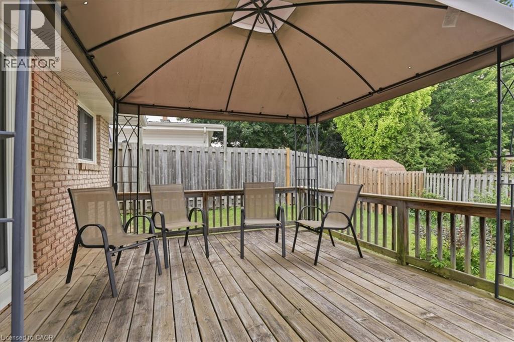 327 Grangewood Drive, Waterloo, Ontario N2K 2E4 - Photo 32 - 40846494