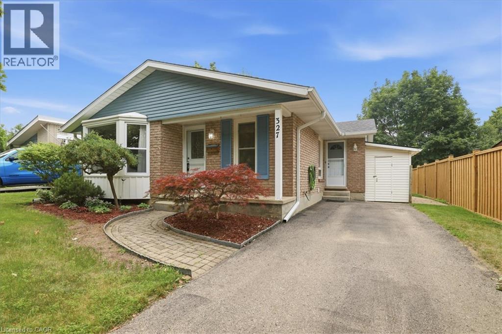 327 Grangewood Drive, Waterloo, Ontario N2K 2E4 - Photo 2 - 40846494