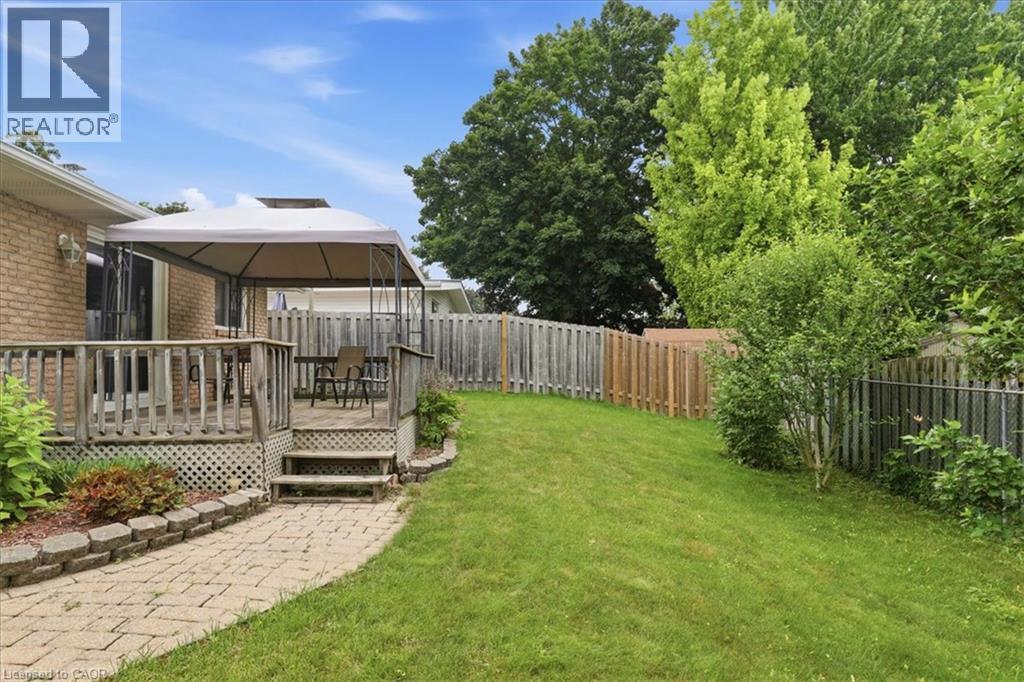 327 Grangewood Drive, Waterloo, Ontario N2K 2E4 - Photo 35 - 40846494
