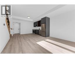 146 EVERETT Common, st. catharines, Ontario