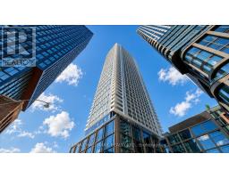 1701 - 88 QUEEN STREET, Toronto, Ontario