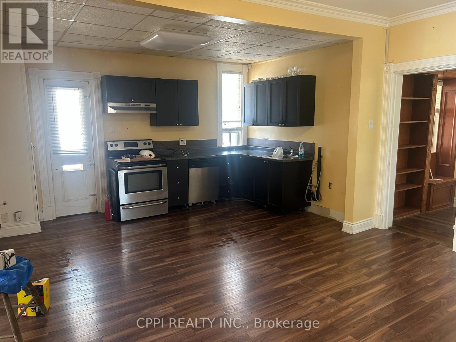 MAIN - 86 CHURCH STREET S, Ajax (Central West)