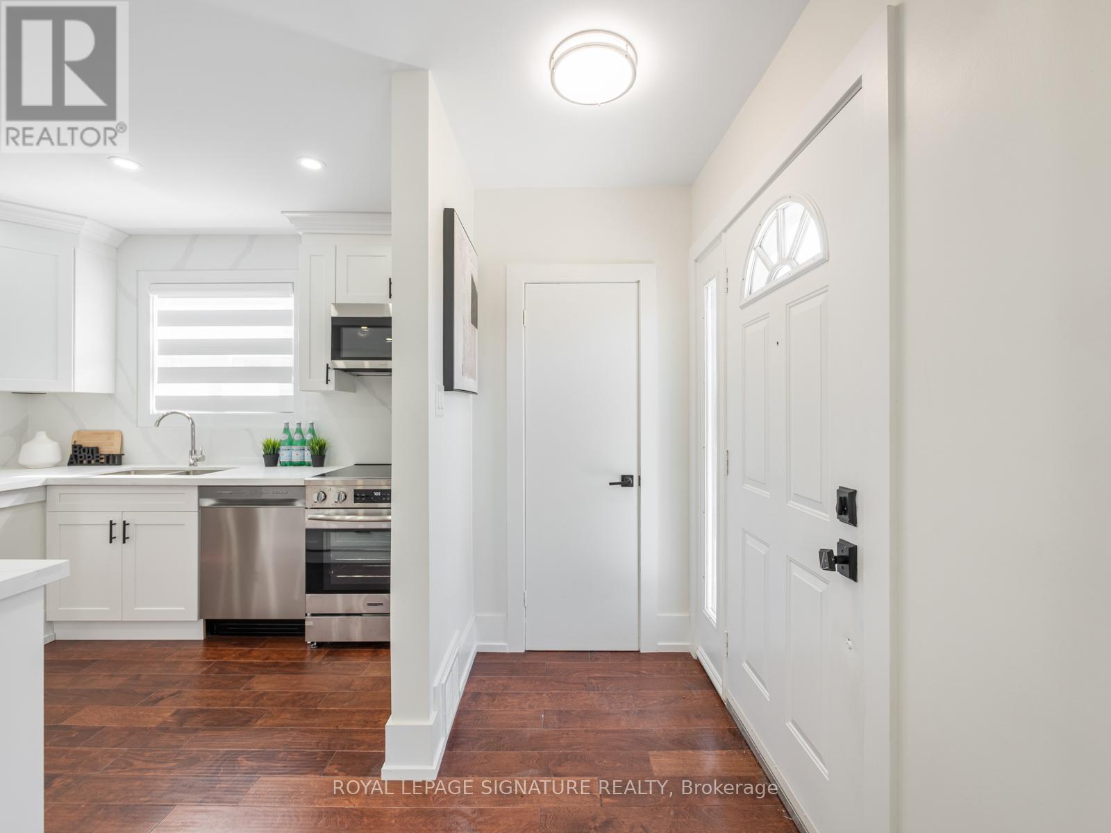 30 Japonica Road, Toronto, Ontario  M1R 4S2 - Photo 4 - E13578586