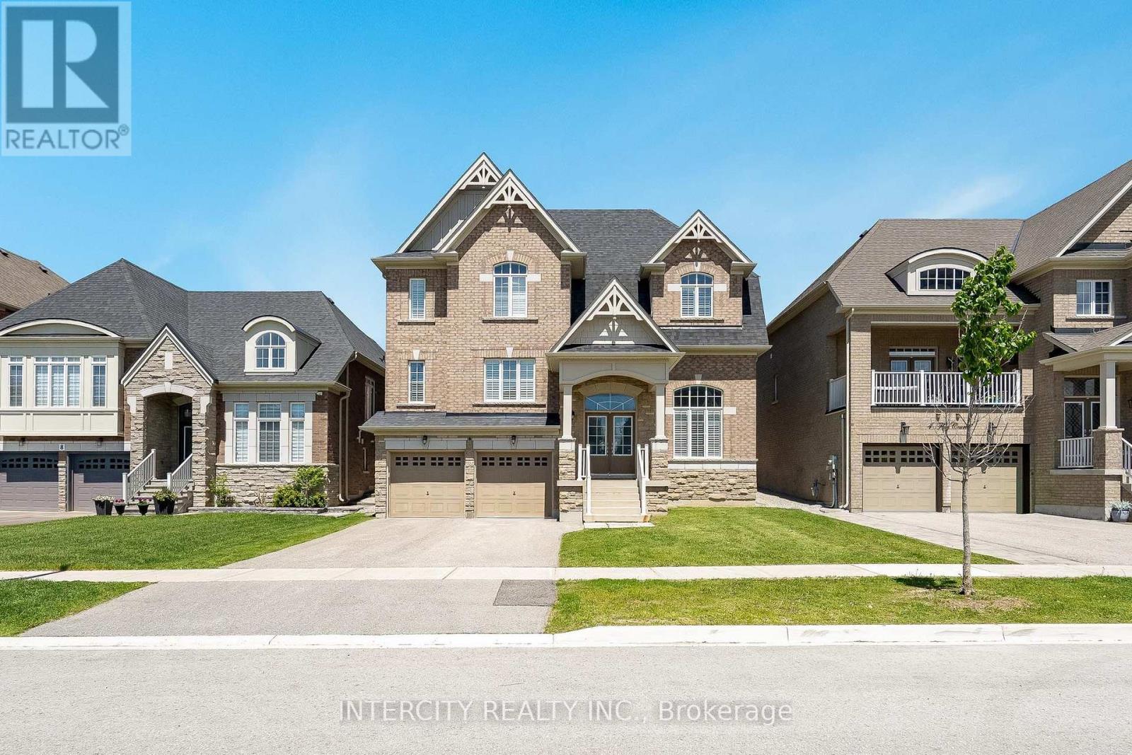 6 Flay Court, Innisfil (Cookstown), Ontario  L0L 1L0 - Photo 2 - N13578602